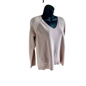 GAP Women’s Merino Wool Blend Sweater Powder‎ Pink V-Neck Pullover, Size M